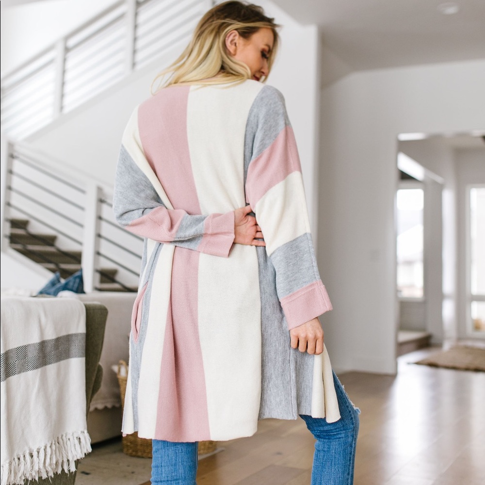 LAST SIZE❗️Rosy Outlook Color Block Cardigan - Picture 8 of 8